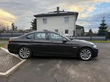 BMW 530d Limousine/Leder/Glasdach/HeadUp/18Zoll - BMW 530 aus 2016