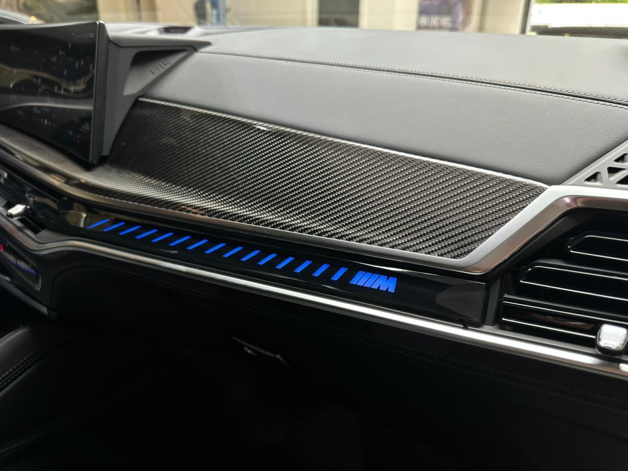 BMW X6 M Comp.M Drivers Carbon AHK eh-UPE:195.300,- foto 16