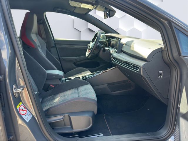 Golf GTI VIII 2.0 TSI 180 TSID7F AHZV HuD PDC AC