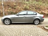 BMW 320i - wenig Kilometer  Tüv neu - BMW 320 aus 2008: 320i