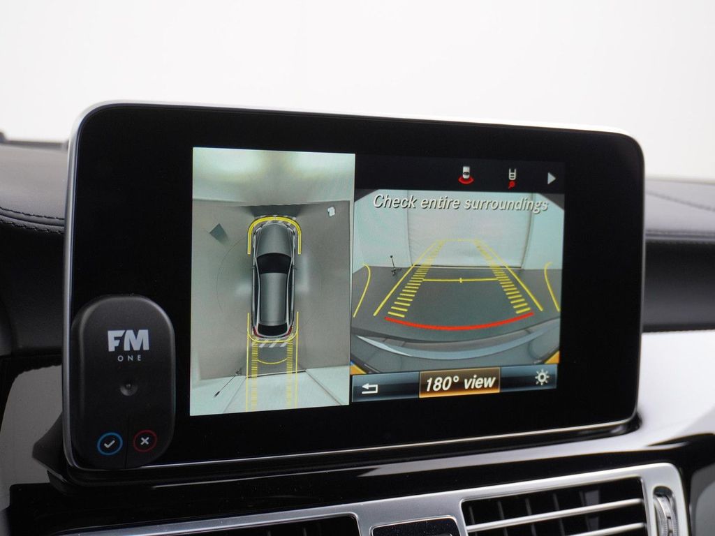 Mercedes-Benz CLS 63 AMG Shooting Brake S 4MATIC Schiebedach |