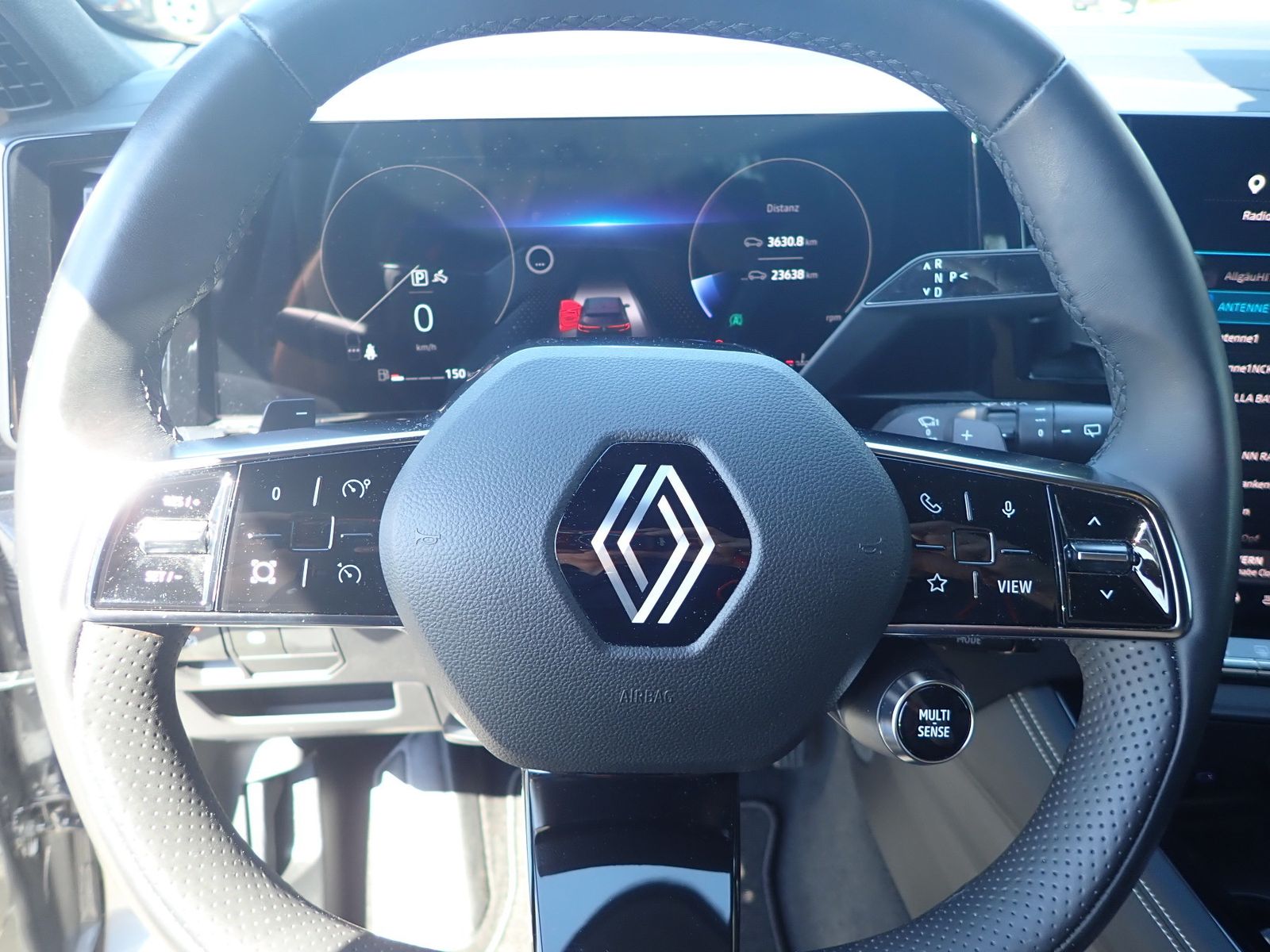 Fahrzeugabbildung Renault Austral Techno Mild Hybrid 160 AUTOM.