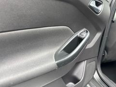 FORD Focus Titanium 1.0 EcoBoost Titanum Automatik