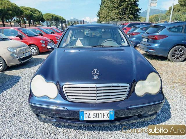 Mercedes-Benz C 220