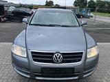 Volkswagen Touareg  motor 3,2 BENZIN  UND GAS - Volkswagen Touareg: Motor