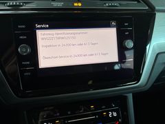 Fahrzeugabbildung Volkswagen Touran 1.5 TSI Comfortline --AHK/ RearView/ LED