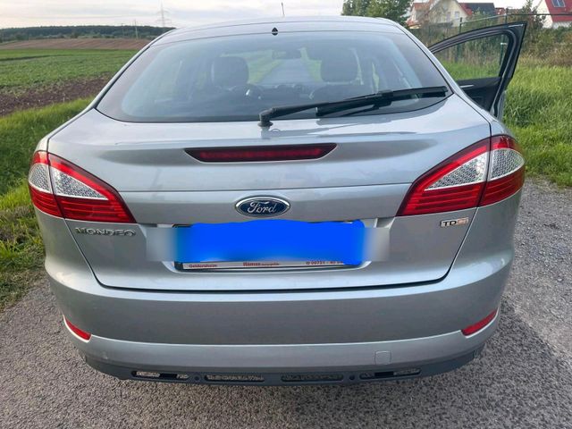 Ford Auto Ford mondeo