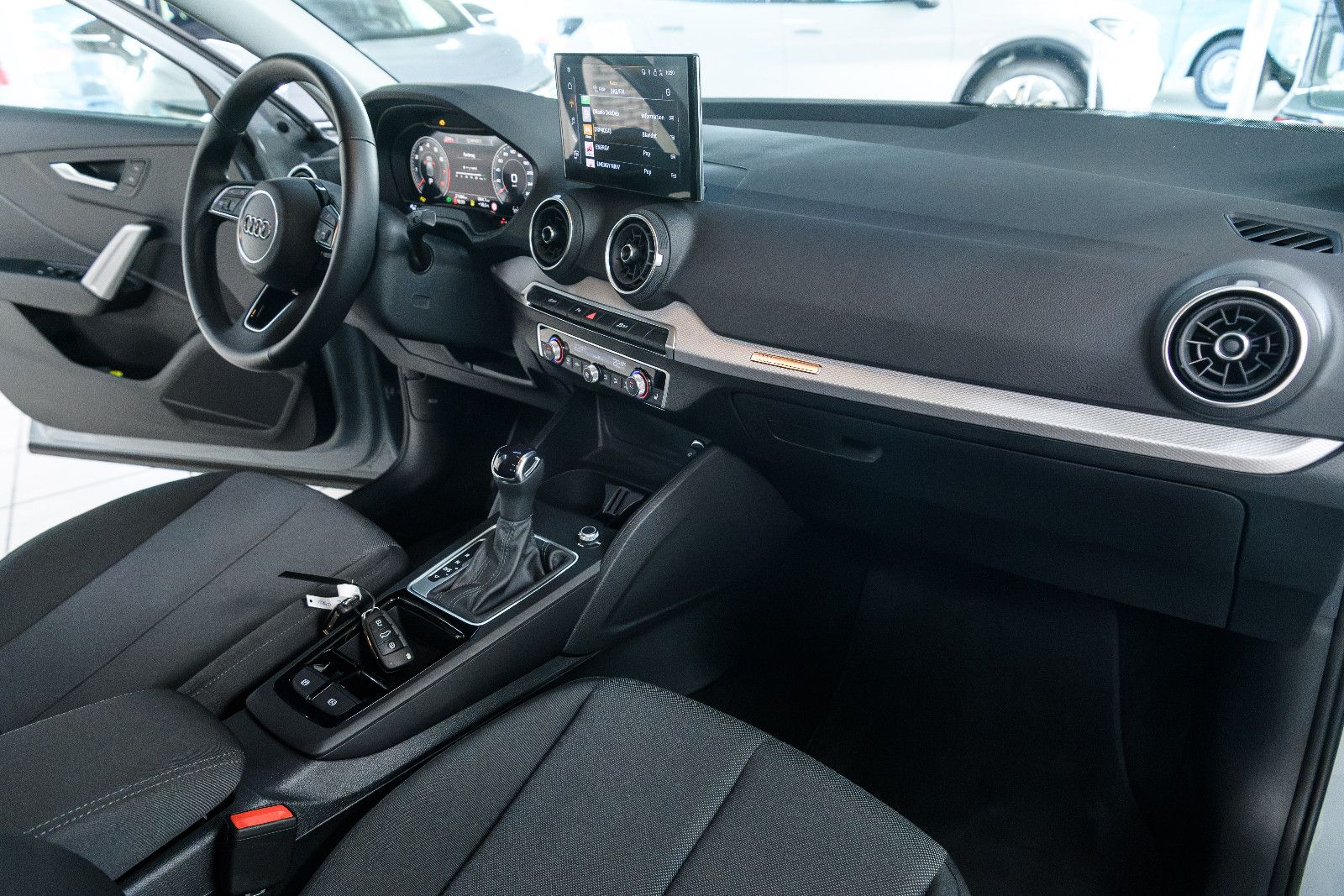 Fahrzeugabbildung Audi Q2 35 TFSI +Kamera +Sitzheizung +DAB