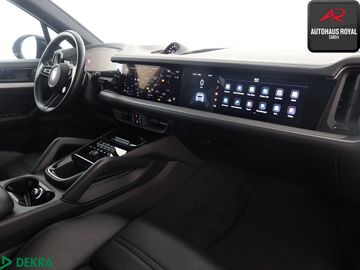 Porsche Cayenne - 11