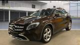 Mercedes-Benz GLA 220 CDI/Pano/Navi/AHK/Scheckheft - Mercedes GLA 220 mit Schiebedach