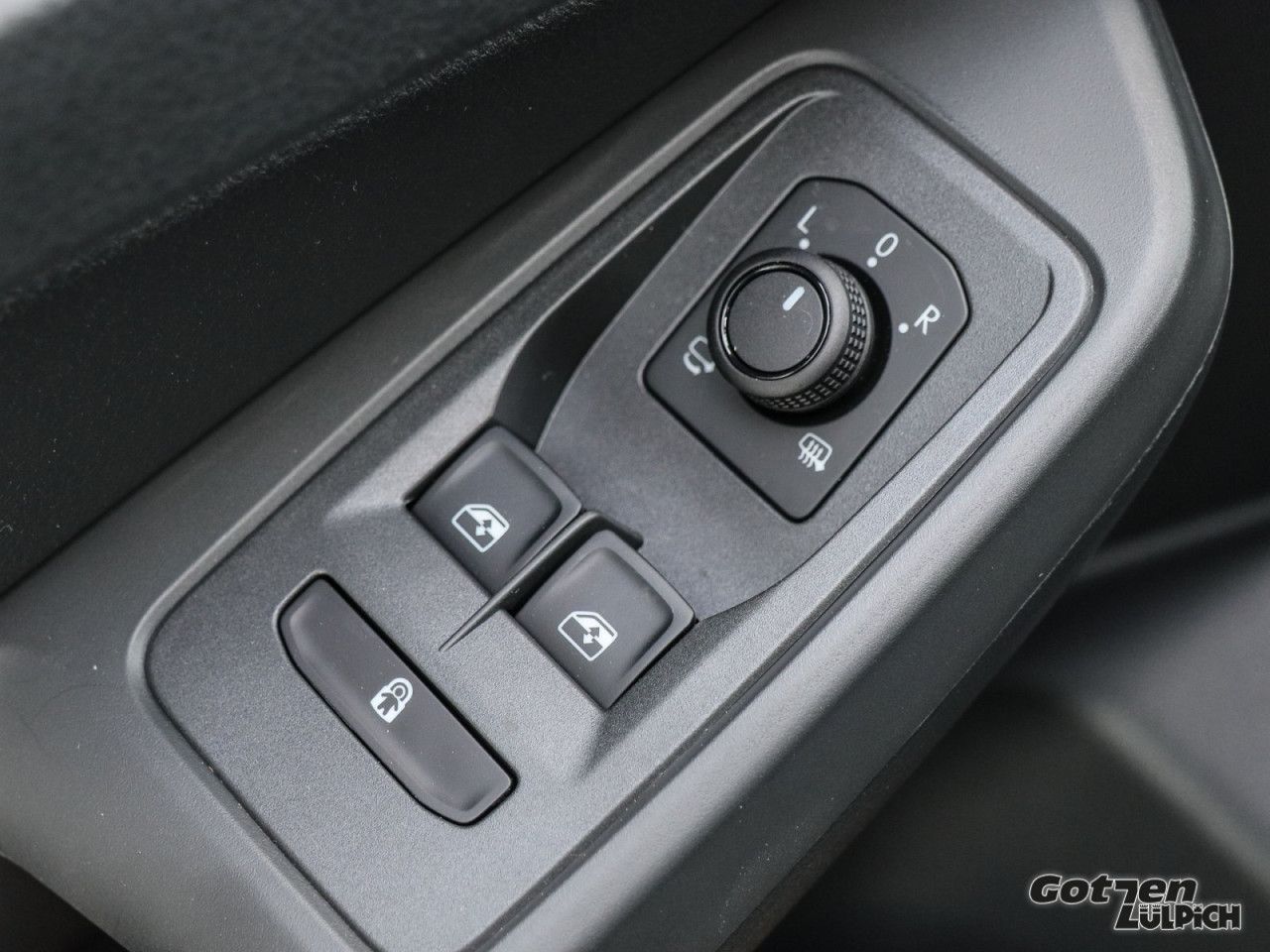 Fahrzeugabbildung Volkswagen Caddy 1.5 TSI Klima ACC Winter-Paket ide Assist