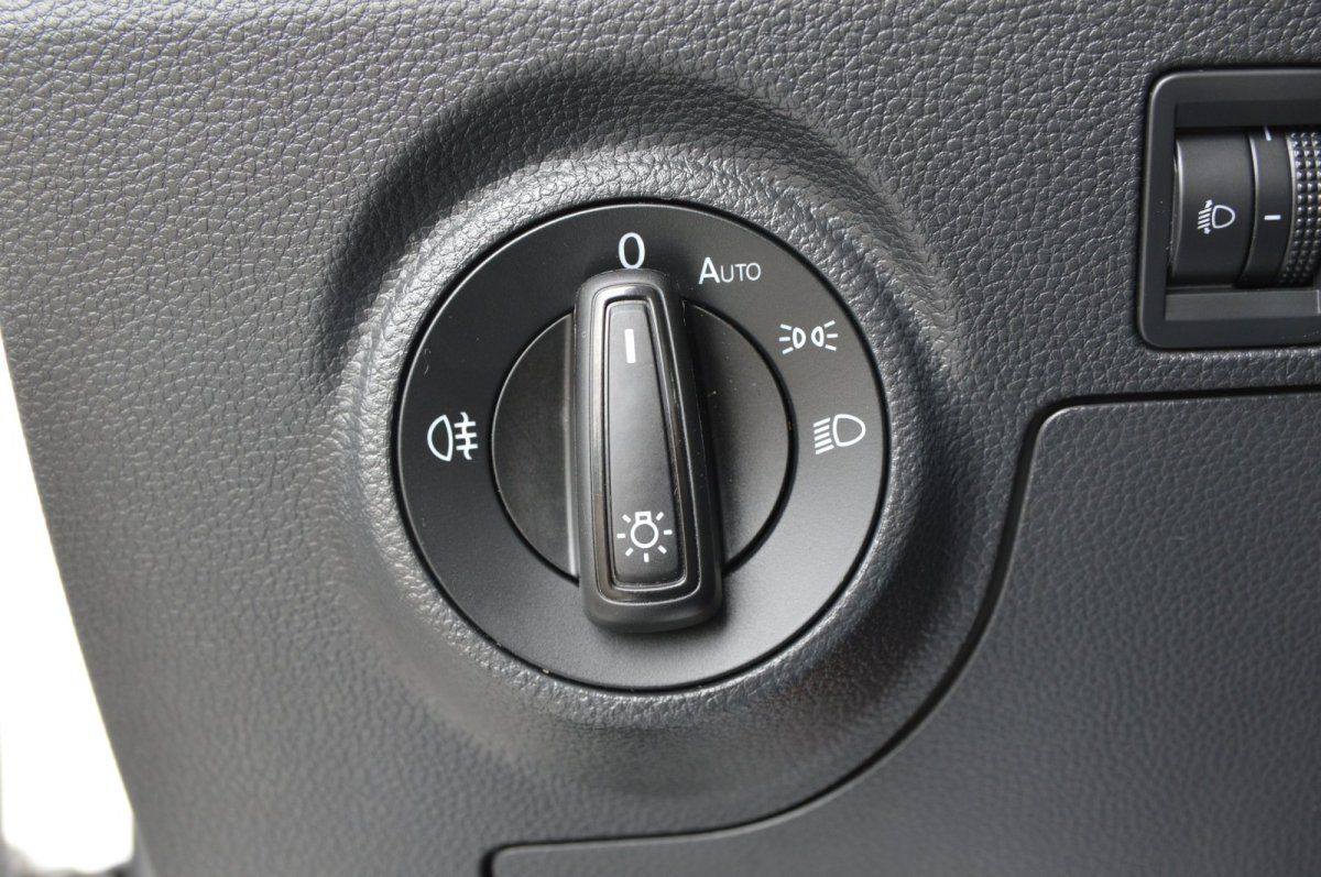 Fahrzeugabbildung SEAT Ibiza   Style LED Alu SHZ Ganzjahresreifen