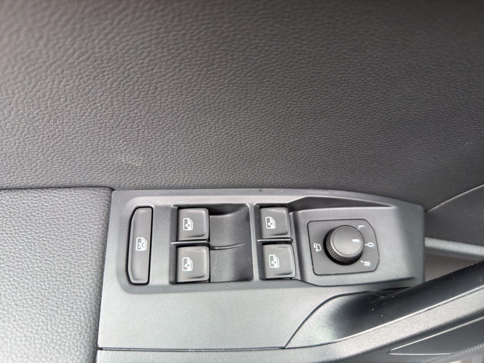Seat Arona - Bild 8