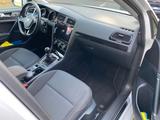 Volkswagen Golf 1.0 TSI 63kW Sound Sound - Volkswagen Golf: 6.0