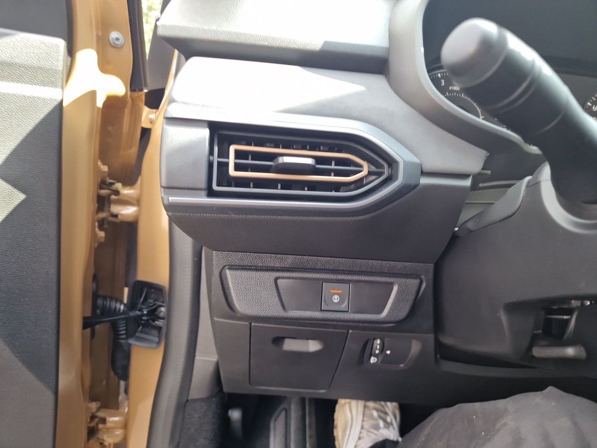 Dacia Sandero - Bild 21