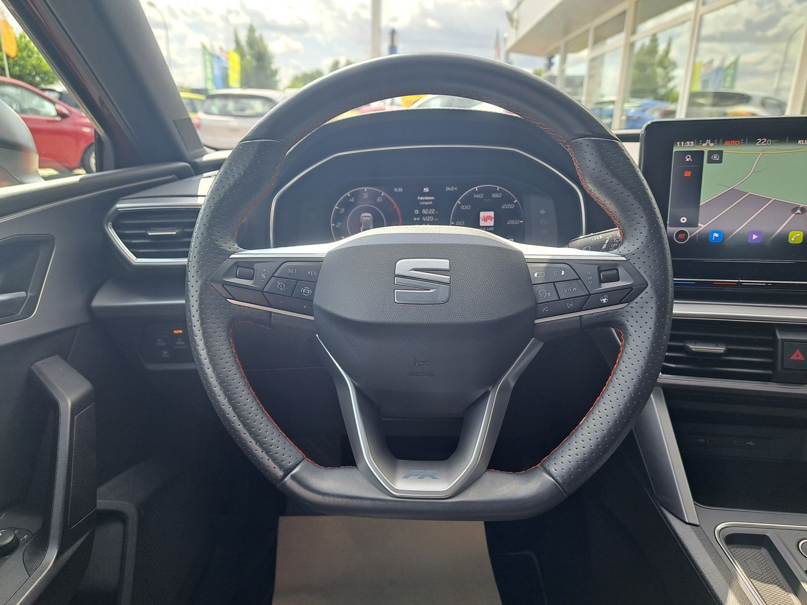 Fahrzeugabbildung SEAT Leon FR ST eTSI LED NAVI PARK-ASSISTENT