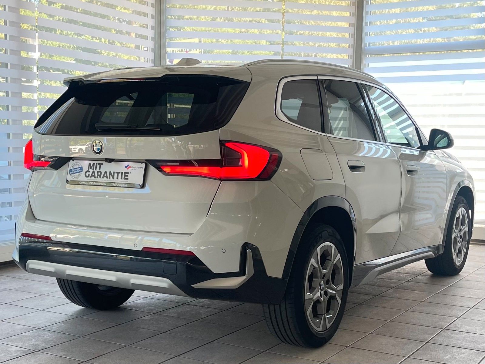 BMW X1 sD18i xLine PANO KAM AHK Driv.Assist+ KomfZug imagem 3
