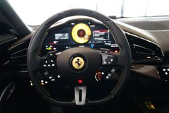 FERRARI Purosangue | Panorama | Carbon | ON STOCK FERRARI Purosangue | Panorama | Carbon | ON STOCK