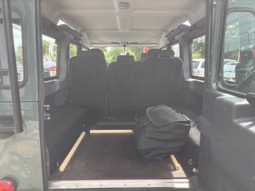 Fahrzeugabbildung Land Rover Defender 110 E Station Wagon