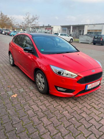 Ford Focus 1,5 EcoBoost 110kW ST-Line ST-Line