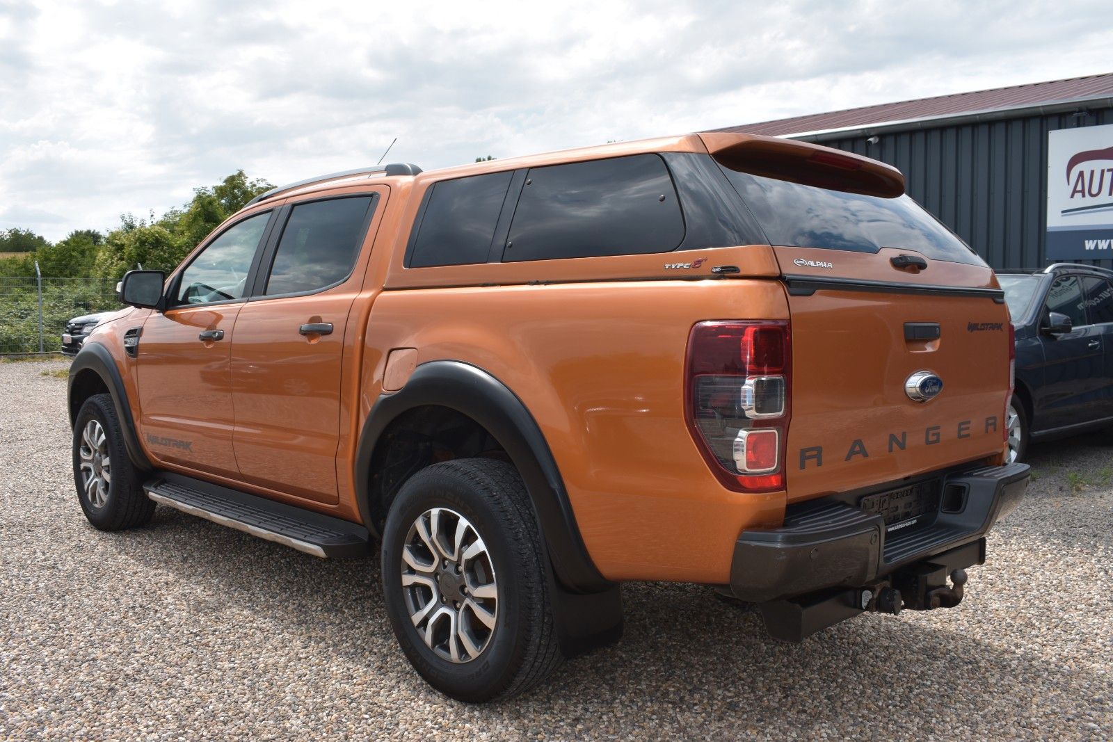 Fahrzeugabbildung Ford Ranger Wildtrak Doppelkabine 4x4 Automatik