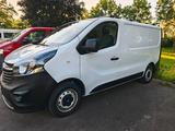 Opel Vivaro Transporter - Opel: Transporter