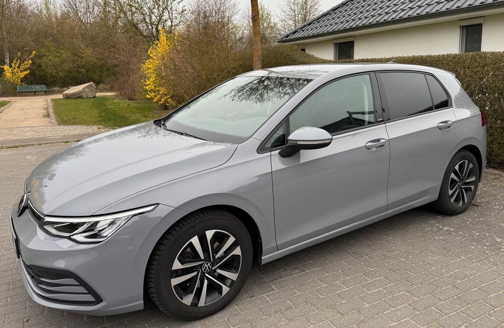 Image of Volkswagen Golf