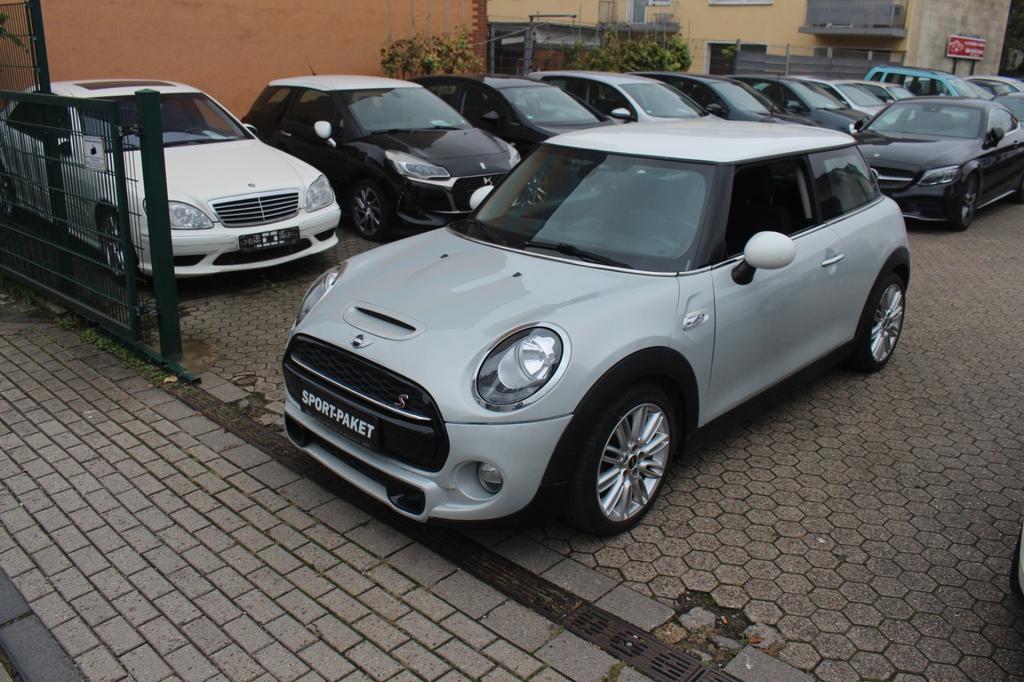 MINI Cooper SD
