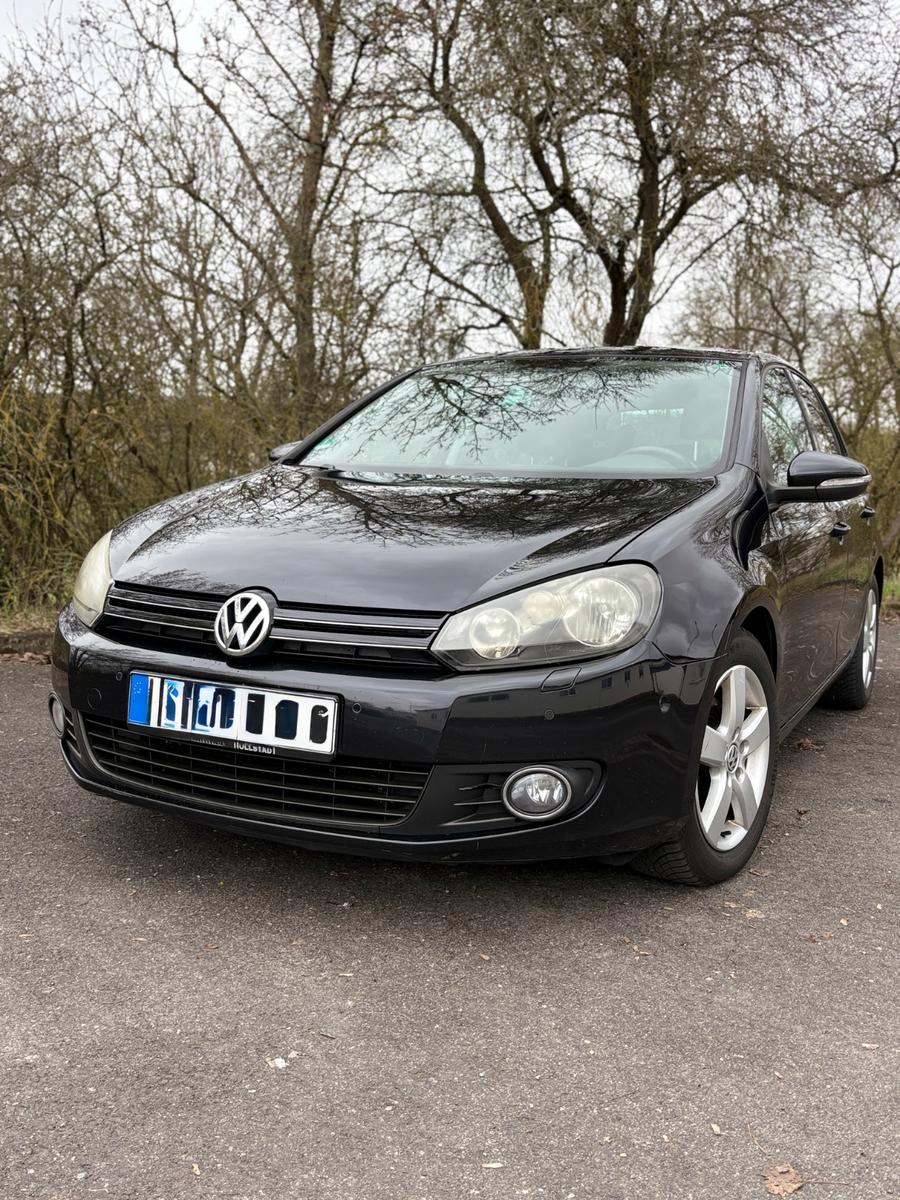 Volkswagen Golf VI TEAM BMT LED AHK HU 8-FACH BEREIFT