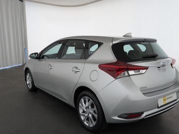 Toyota Auris - 10