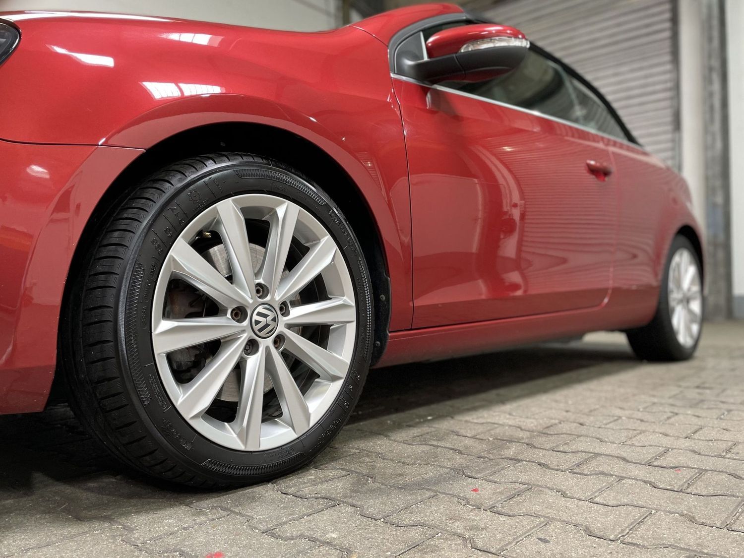 Fahrzeugabbildung Volkswagen Golf Cabriolet Sport #Leder#Bi-Xenon#PDC