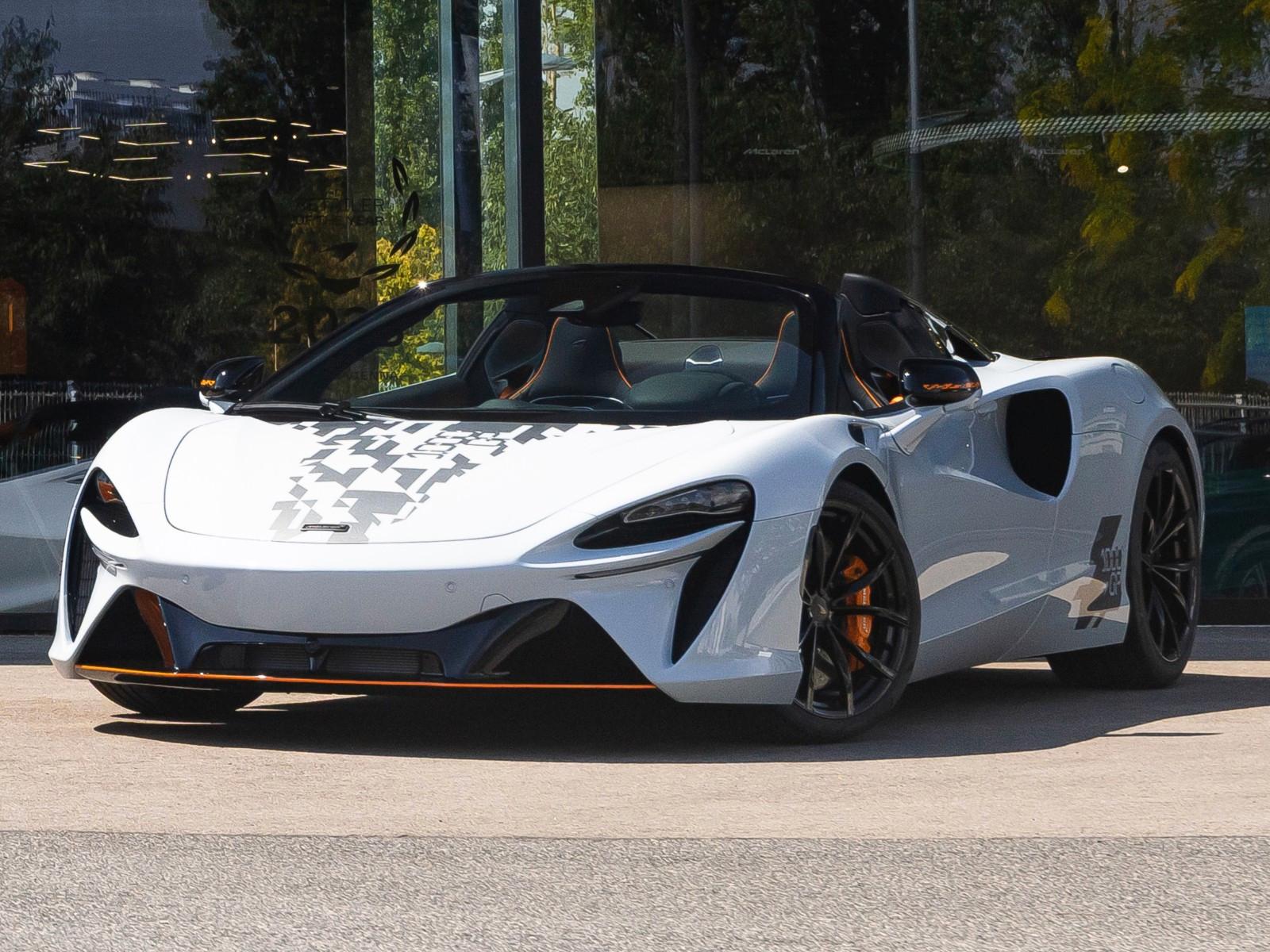 McLaren Artura Spider / 1000GP / 1 of 3 / MSO CirrusGrey