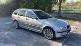 BMW E46 330i Touring/Leder,PDC,M54 Motor - BMW 330 aus 2000: 330i