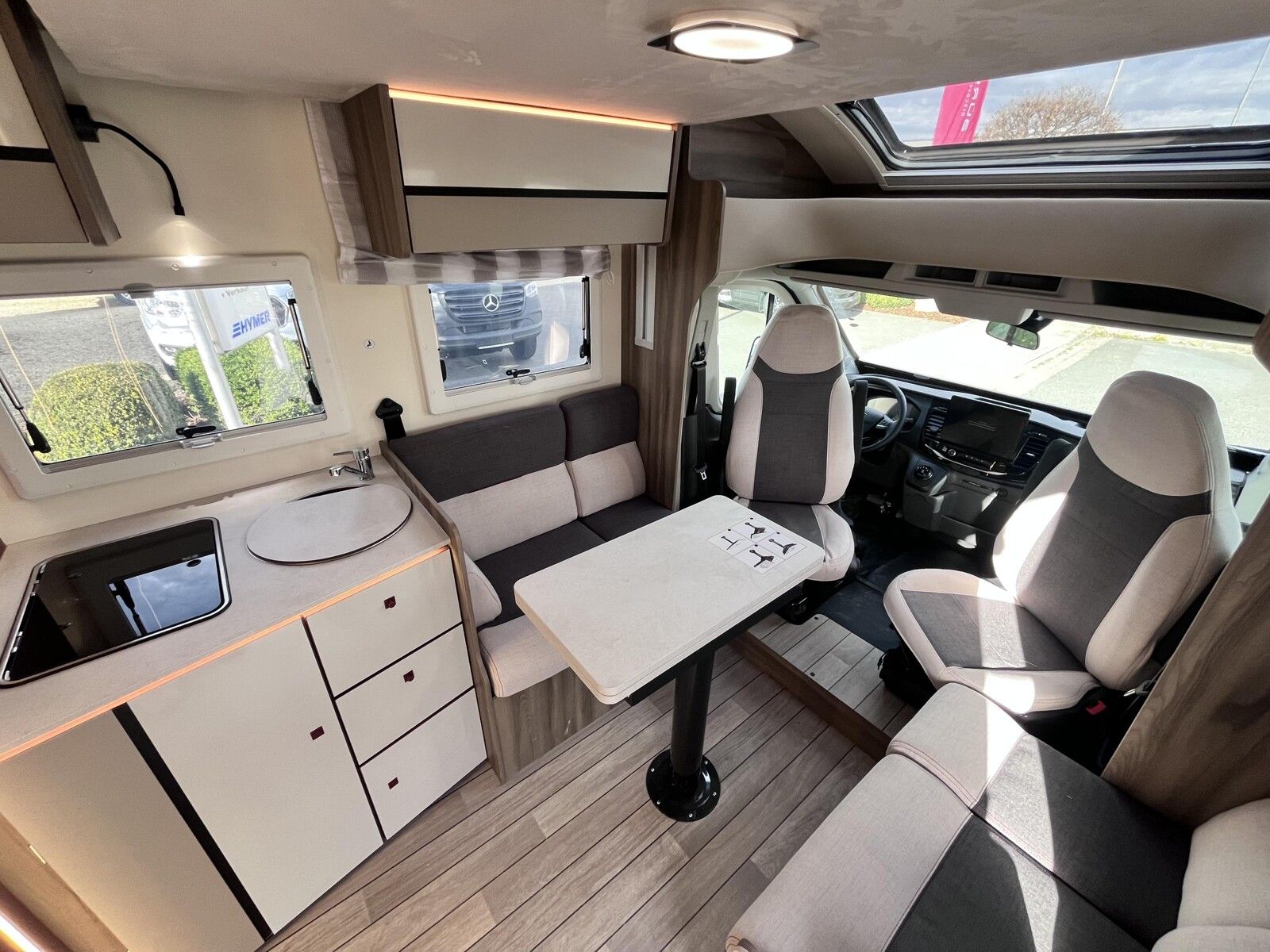 Fahrzeugabbildung Roller Team Kronos 287 TL Ford