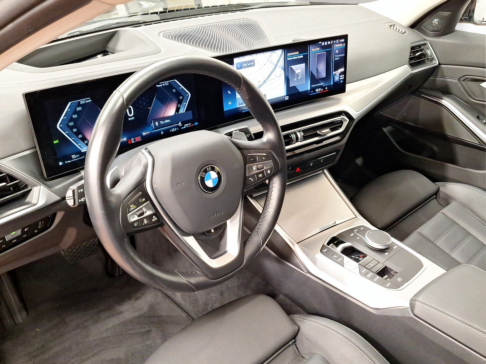 BMW 330i xDrive Touring Driv.Assist.Prof Harman K foto 4