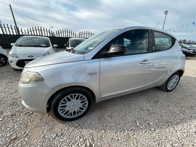 Lancia Ypsilon 1.2 69 CV 5 porte GPL Ecochic Sil