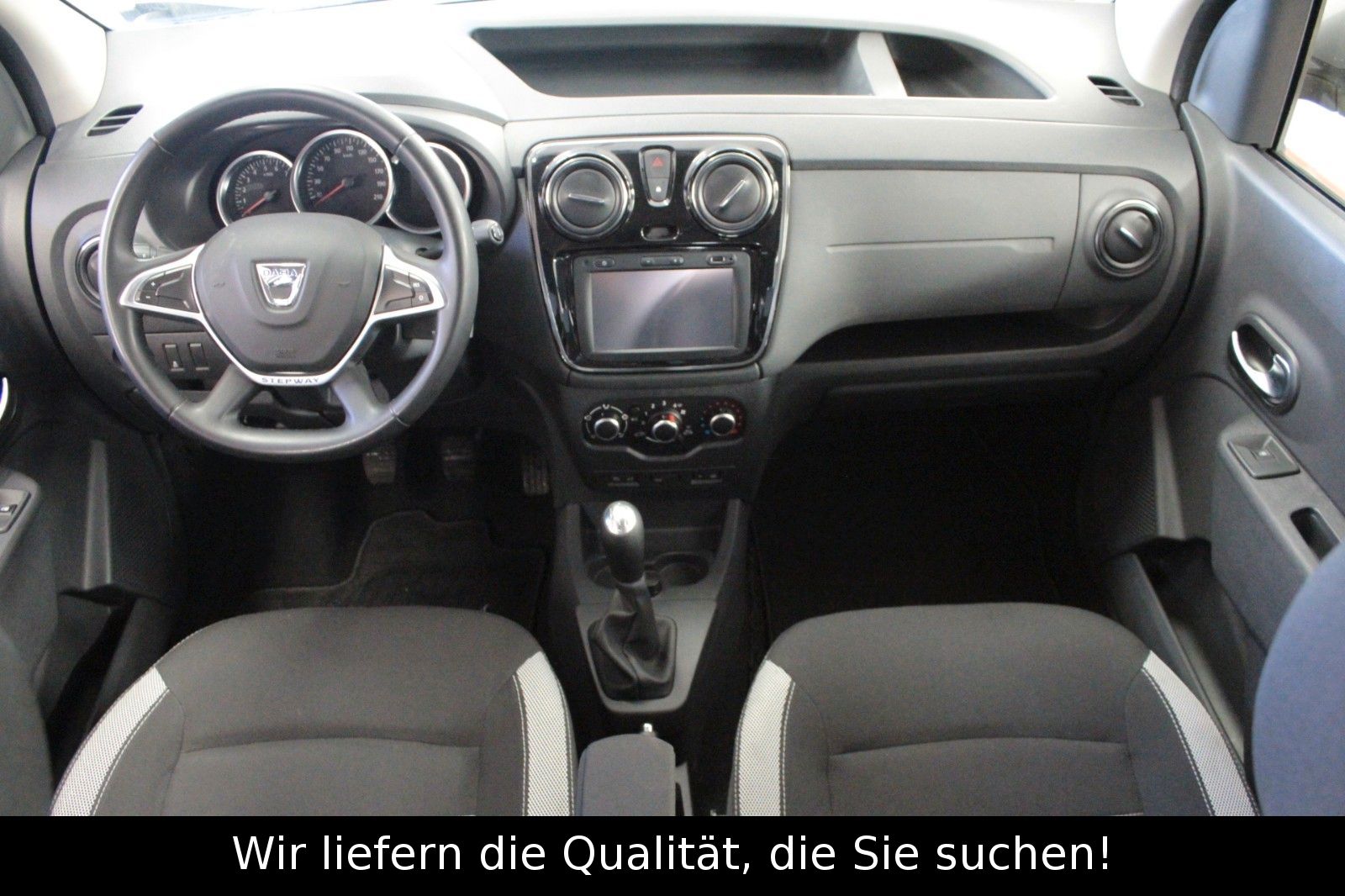Fahrzeugabbildung Dacia Dokker TCe 115 Stepway *Navi*Klima*