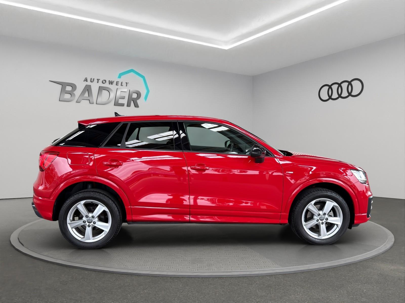 Audi Q2 30 TDI sport LED AHK Shz