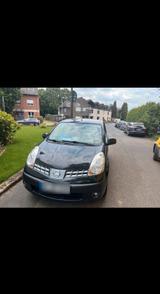 Nissan Note Schwarz - Nissan Qashqai aus 2006
