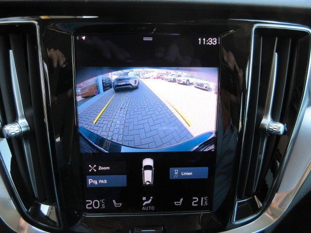 Fahrzeugabbildung Volvo V60 Momentum D3 NAVI/LED/LEDER/SHZ/LHZ/PDC+CAM