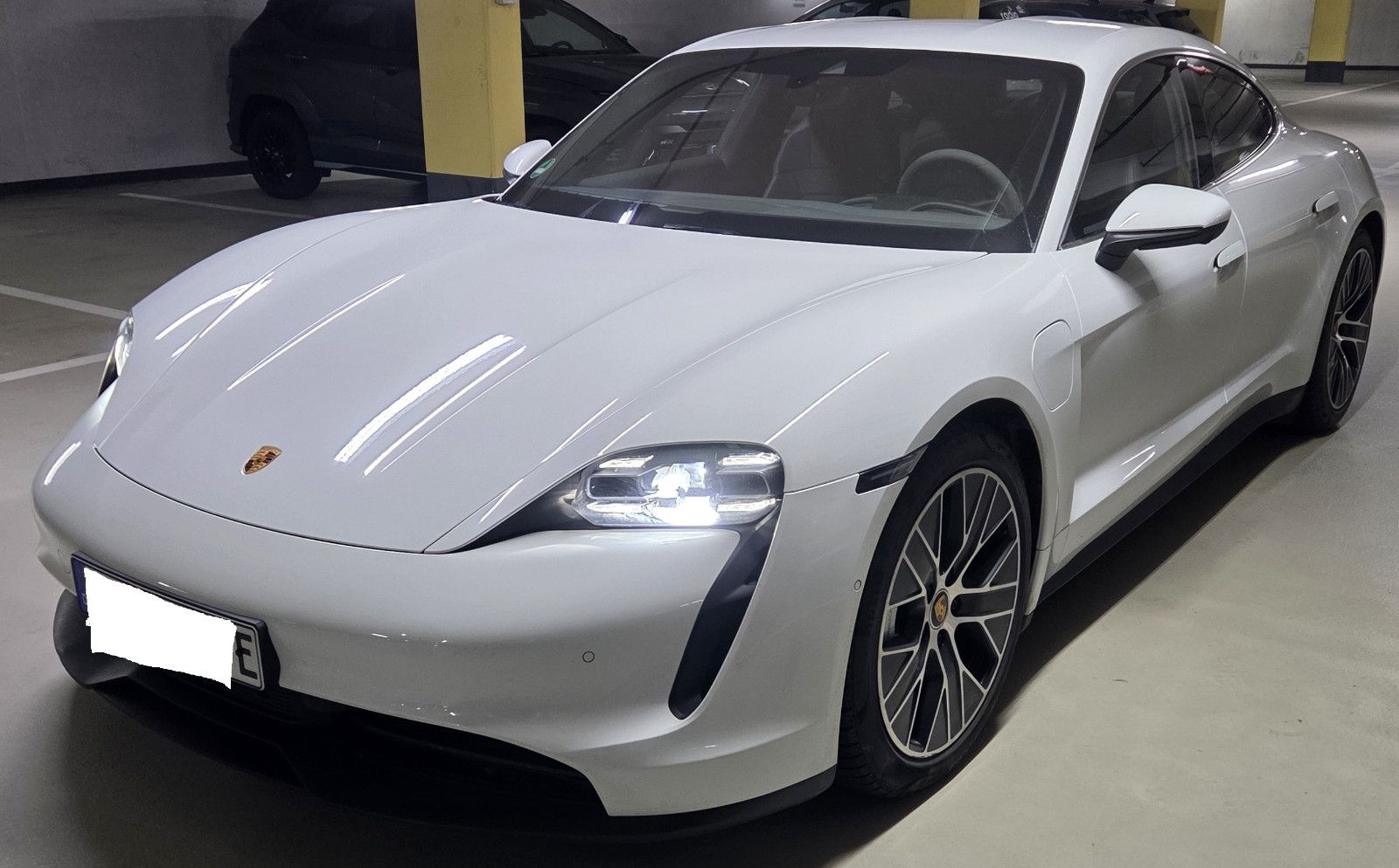 PORSCHE Taycan 4S, Porsche Approved, InnoDrive,lederfrei