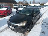 Opel Astra H Lim. Selection, Klima, WR, Tüv Neu !!! - Opel Astra aus 2010: H