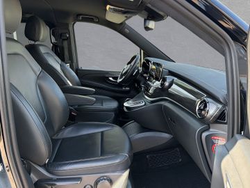 Mercedes V 300 - 3