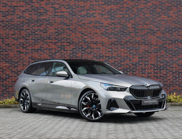 BMW 530e Touring *Pano*AHK*H/K*