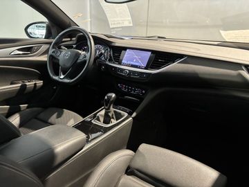 Fotografie 6 des Opel Insignia Sports Tourer 1.5 Diesel Ultimate