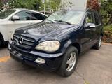 Mercedes-Benz Mercedes ML 500 / 7 Sitzer - Mercedes-Benz ML 500 aus 2002