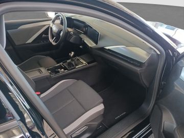 Fotografie 12 des Opel Astra L ST Enjoy Kamera LED Sitz-/Lenkradheizung