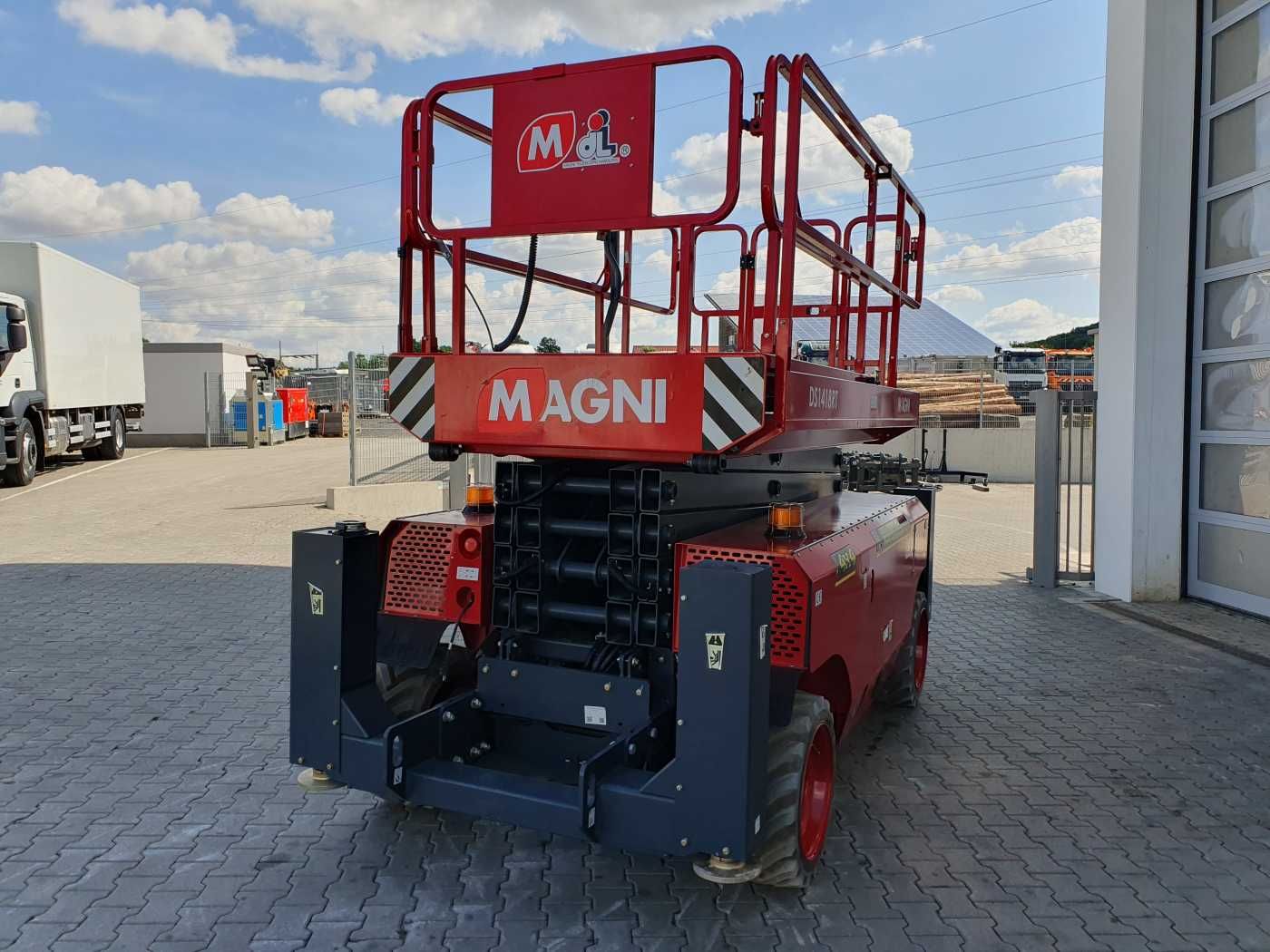 Fahrzeugabbildung Andere Magni DS1418RT / 2023 / 14,3m / nur 88h!