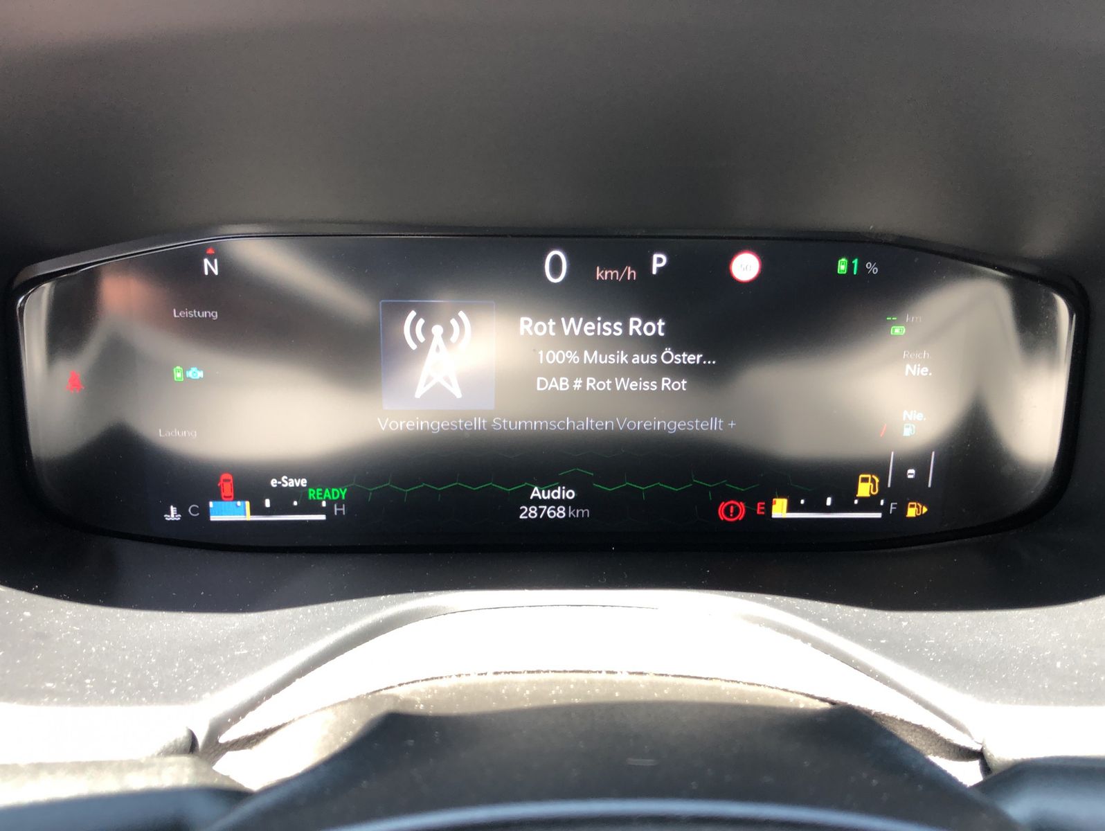 Fahrzeugabbildung Jeep Compass 1.3 T4 Plug-In Hybrid Limited 4xe 140kW