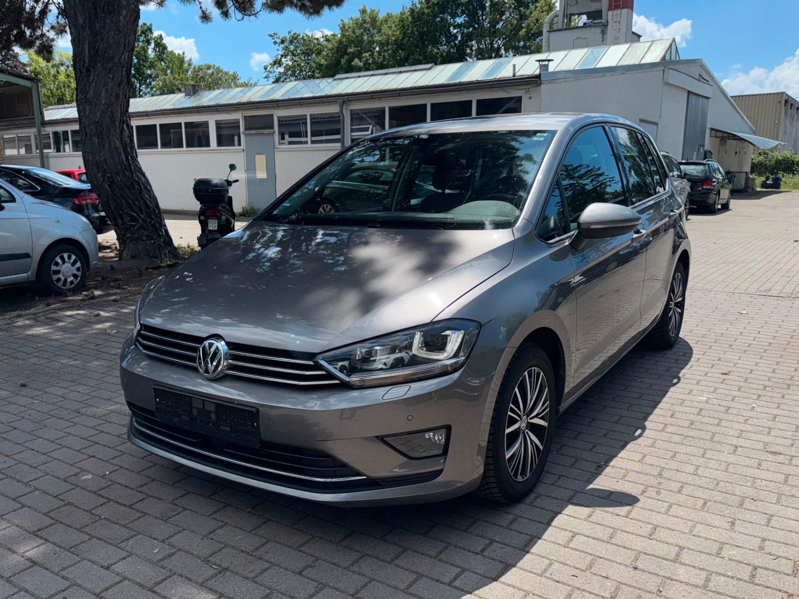 Volkswagen Golf  .Autom, 65TKM*1.Hand*Sitzh*Kam*Nav*Standh*